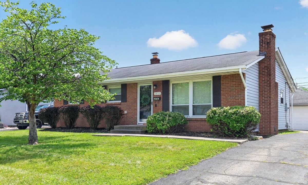 Grove City House | The Birdhouse - Mid-Century Charm with a Speakeasy Lounge