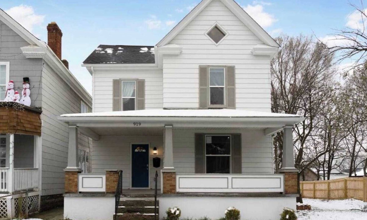 West Columbus House | The Mint Julep House - Renovated 3BR Near Downtown Columbus, OH