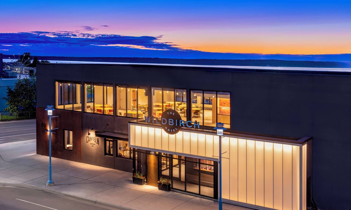 Downtown Anchorage Hotel | The Wildbirch Hotel - JDV by Hyatt