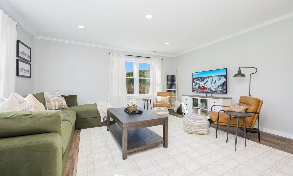 Bellefontaine House | Tranquil 2-bedroom house with AC in charming Zanesfield