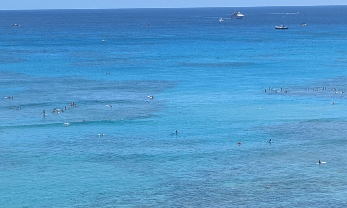 Waikiki Hotel | Waikiki's Premiere Ocean Front Hotel The Waikiki Beach Tower Location and Luxury