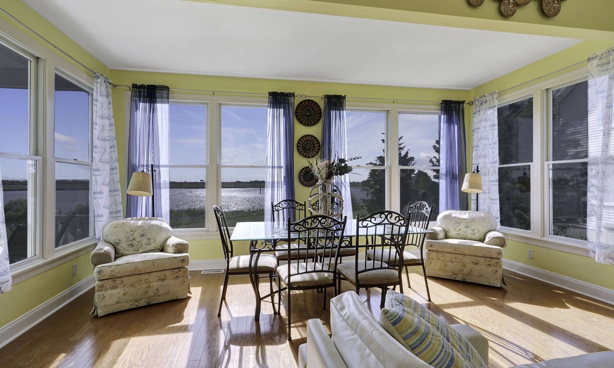 Atlantic City House | Waterfront Mansion 6BR Sleeps 18 Game RM Hot Tub & SUNSET VIEWS elevator Access