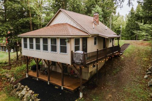Bowerbank House | Waterfront Sebec Lake Home w/Yard + Fire Pit