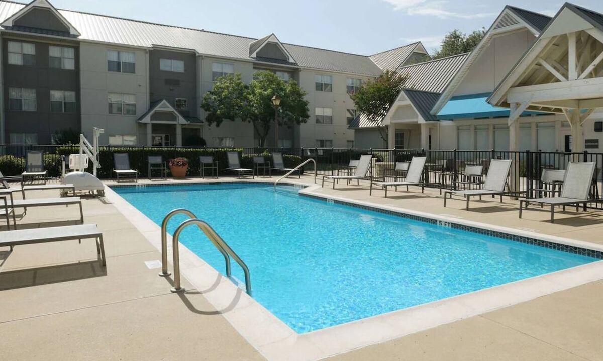 Oyster Point Hotel | Waterfront Suite | 1 Queen Bed | Free Breakfast | Near San Francisco Airport
