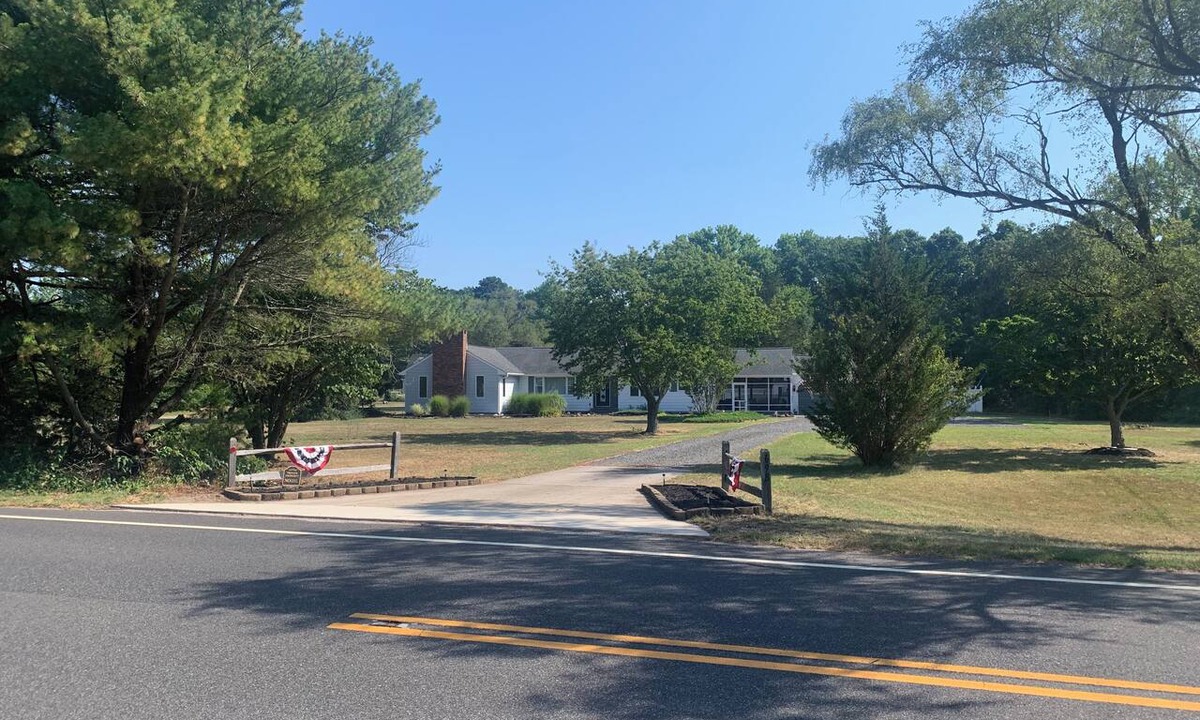 Cape May Court House House | Welcome to Hideaway Creek, spacious 3-bedroom home in picturesque Cape May Ct Hs