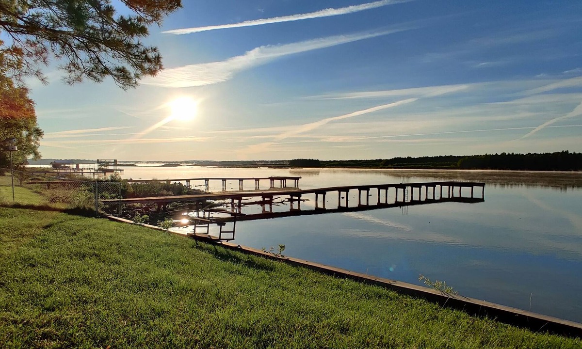 Trinity Cottage | Whispering Pines on Lake (Woods/Hot Tub/Lakefront)