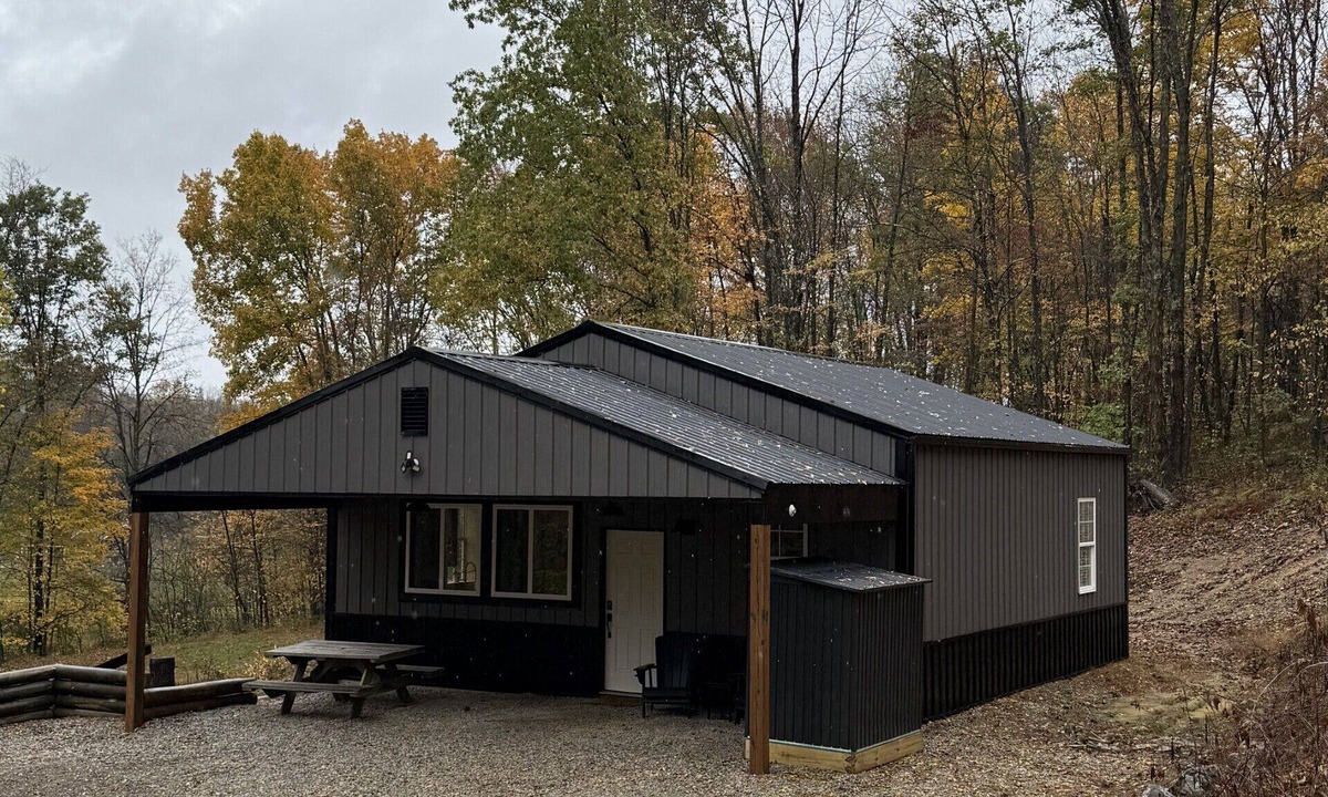 Coshocton Cabin | Woodbury Ridge in Coshocton, OH