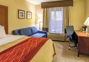 2-Star Hotel ∙ Comfort Inn Lexington Southeast