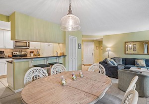 Free Golf at Bear Trap Dunes and MORE! 2 Bedroom 2 bath. first floor Sea Colony West unit with a beautiful view of the lake.