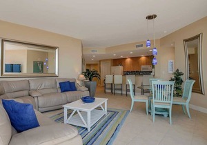 North facing luxury 3/2 condo overlooking the marina