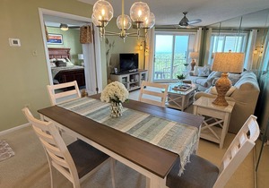 One block from beach with ocean view 5th Floor Rental in Exclusive Diamond Beach