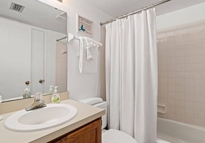Poolside St. Augustine Condo – Walk to Beach, Sleeps 4 in St. Augustine