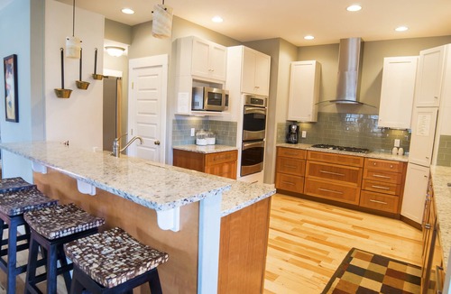Rehoboth Beach House | 1.5 BLKS TO OCEAN 2 HOUSE COMPOUND-8BRs/5.5BA-LUXURY AT THE BEACH