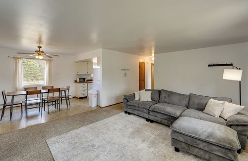 Soldotna Cottage | < 1 Mi to Soldotna Creek Park: Retreat w/Fire Pit