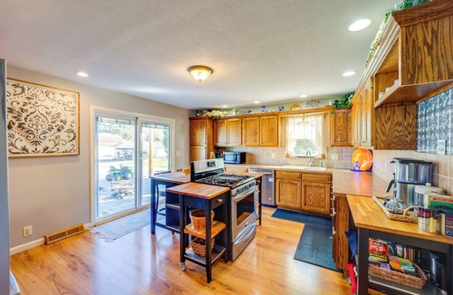 West Liberty House | 10 Mi to Mad River Mtn: Family-Friendly Retreat!