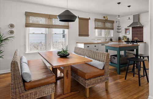 South Rehoboth Cottage | #14 Dog-Friendly 2BR Ocean-Block Cottage in Rehoboth. Steps to Beach & Boardwalk