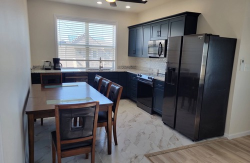 Broadkill Beach Cottage | 1BR condo, 1st floor. FREE kayaks and bikes. Huge deck with ocean views.