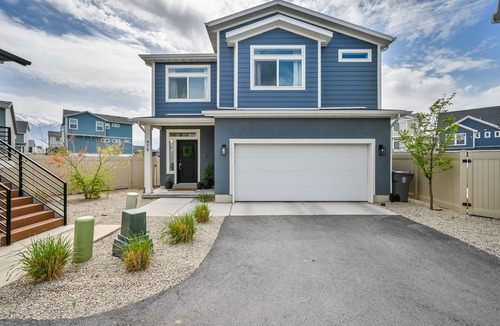 American Fork House | 2 Bdr 2.5 Bath Mnt View Backyard for 6 Guests