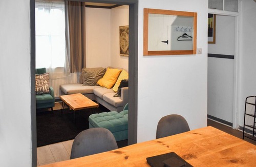 Exeter Cottage | 2 bedroom accommodation in Exeter
