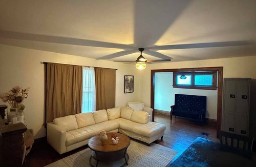 Franklin Park Apartment | 2-bedroom apartment in serene Columbus with AC for relaxing stays