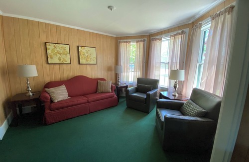 Poland Cottage | 2 Bedroom Cottage at the 500 acre Poland Spring Resort with lots of onsite activities!
