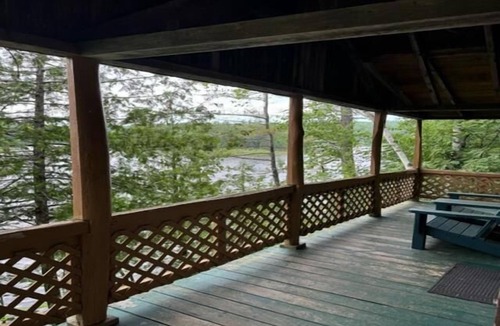 The Forks Cabin | 2 Bedroom Riverside Cabin