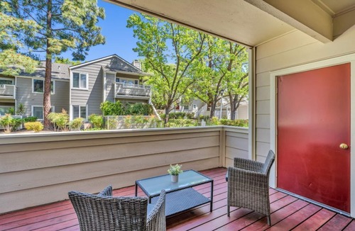 San Ramon Condo | 2 Master Suites, Ground Floor, Garage + Parking spot, W/D, Wi-Fi, Netflix