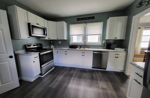 Bangor House | 2 story cozy home. Walk to downtown Bangor and Brewer. Safe quiet neighborhood