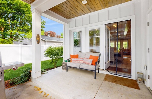 Dodds Addition House | 2-story home with backyard, patio, outdoor dining area & AC - dog-friendly