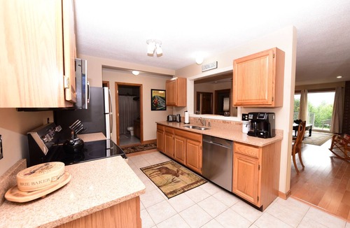 Intervale Condo | 3 Bed 2 bath 1st Floor Condo w/Mt Views close N. Conway