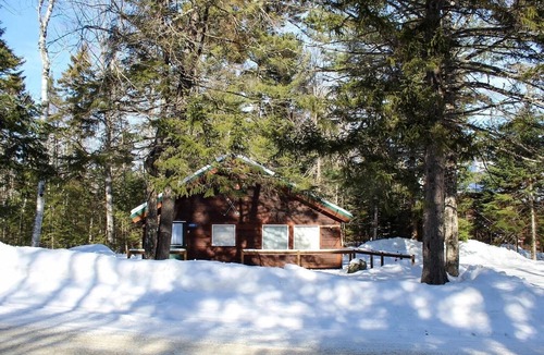 Carrabassett Valley Cabin | 3-bedroom cabin in Carrabassett Valley perfect for getaway