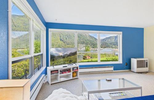 West Juneau House | 3-Bedroom Oceanview Home Near Downtown Juneau
