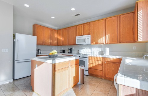 Merced House | 3 Mi to Downtown Merced: Family-Friendly Home