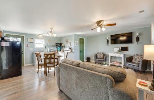 Omaha Apartment | 3 Mi to Table Rock Lake! Cozy Ozark Apartment