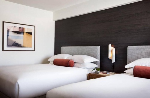 Fisherman's Wharf Hotel | 3 Stylish Rooms in Fisherman’s Wharf Ideal for City Explorers