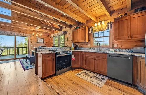 Rangeley House | 🐾33 Loop Rd Log Cabin w/Shared Rangeley Lake Access, Snowmobile/ATV Access, 15 min to Saddleback