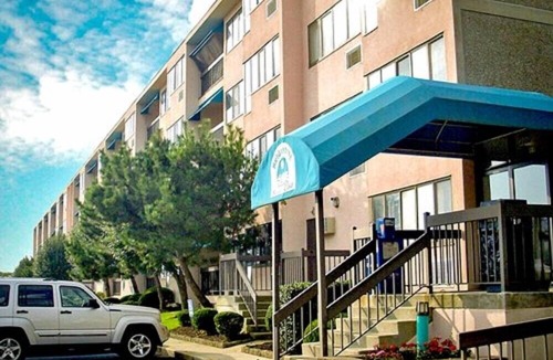 Southend Condo | 3BR Jersey Shore Condo with Private Balcony & Near the Beach