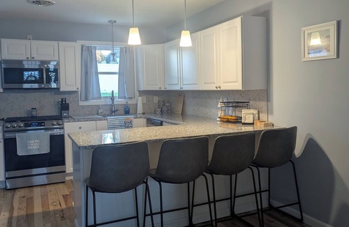Town Bank House | 4-bedroom Beach House in charming North Cape May- OUTDOOR SPACE UPDATED IN 2026!