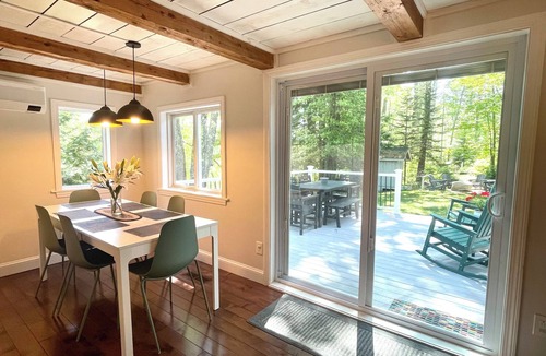 Oxford Cottage | 40min from Portland- Sandy Ridge Family Cottage