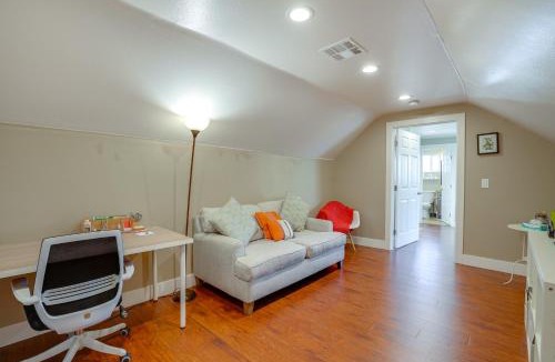 Oakland Apartment | 5 Mi to Jack London Square: Apt w/Shared Yard