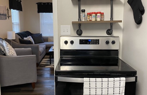 Sandusky House | 5 mins to Cedar Point & Sports Force