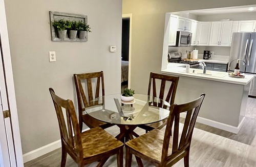 Livermore House | 5 minutes to Downtown Livermore - Cozy home