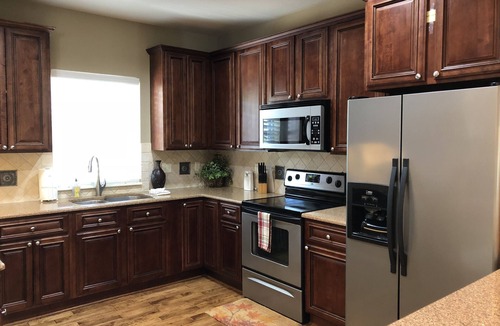 Branson House | 5-Star Branson Hills Villa - 4 Master Suites, Sleeps Up to 10, Pool & Golf
