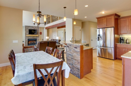 Nebo House | 6 Mi to Water! Mtn-View Nebo Lake House w/Deck
