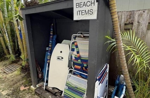 Lanikai House | 60 second walk to Lanikai Beach. 2 Bedrooms w/AC