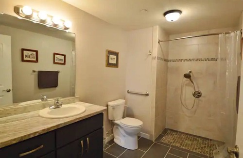 Downtown Apartment | 8401 - New, safe 7min to SFO spacious 2bd 2.5 ba. condo, pleasant atmosphere