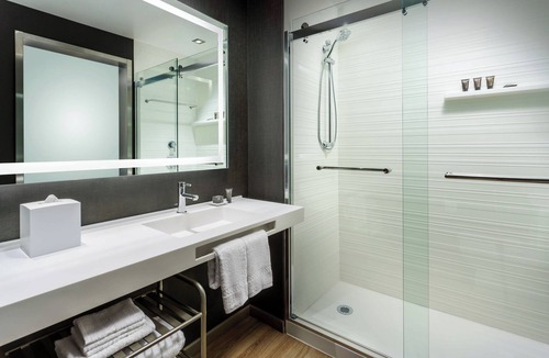 Oyster Point Hotel | AC Hotel by Marriott San Francisco Airport Oyster Point/Waterfront