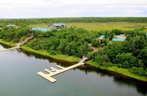 Bristol Bay Borough Cabin | Alaska King Salmon Lodge