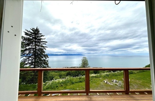 Homer Condo | Alaska Vacation Rentals, A downstairs private apartment