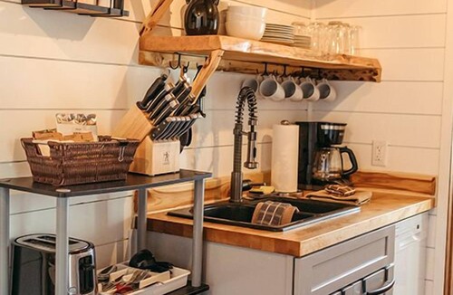 Homer Cabin | Alaskan Suites